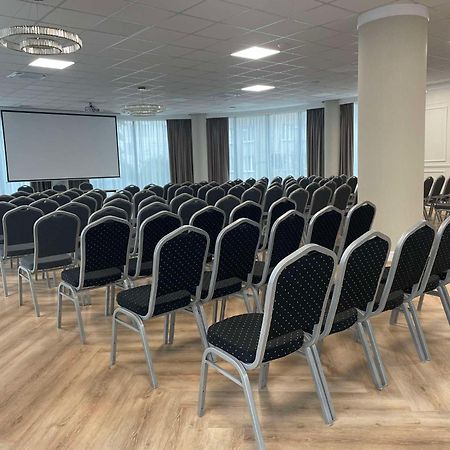 Hotel Mazowiecki Lodz Екстериор снимка