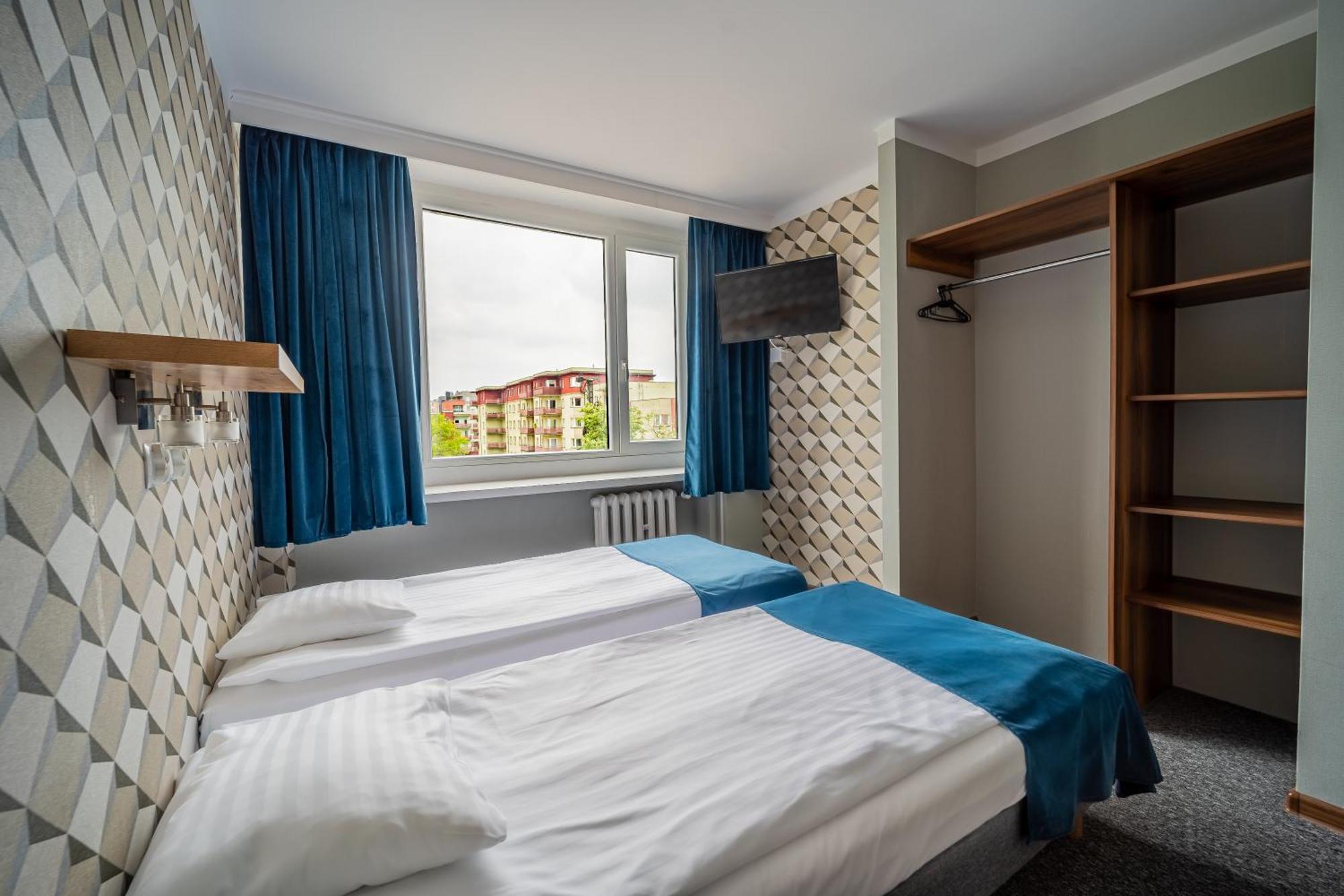 Hotel Mazowiecki Lodz Екстериор снимка